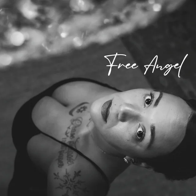 Angel Davanport - Free Angel