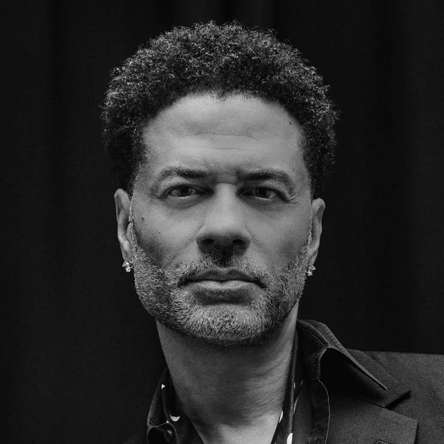 Eric Benét affirme ne pas avoir de mauvais sang avec Jay-Z, près d'une décennie après avoir été… — revue de presse