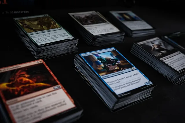GameSpot dévoile deux nouvelles cartes rares de Magic: The Gathering, inspirées de Le Hobbit et… — revue de presse