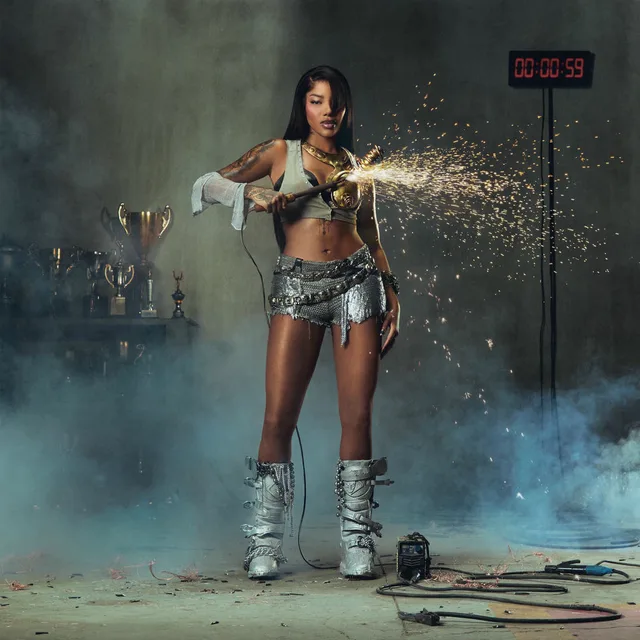 LUDMILLA - Fragmentos