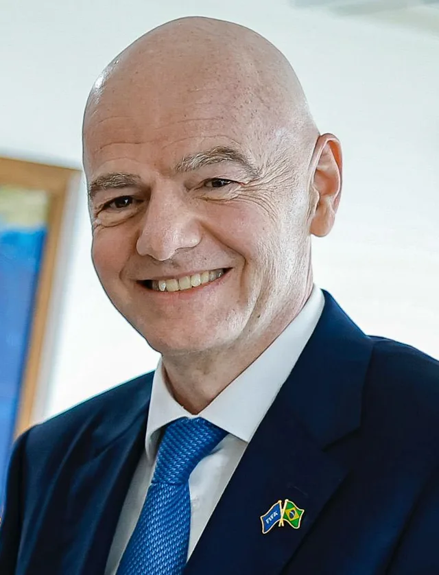 La FFF soutient la candidature de Gianni Infantino à sa propre succession — revue de presse